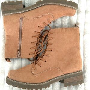 Universal Thread Cognac Lace-Up Ankle Boots